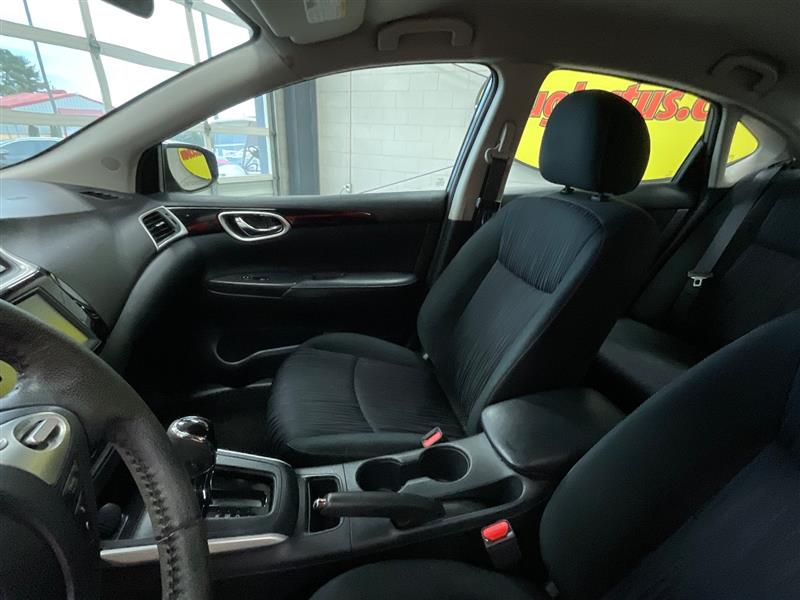 2019 NISSAN SENTRA SV