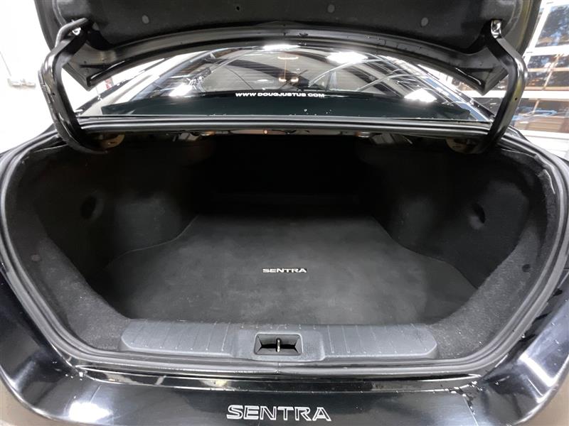 2020 NISSAN SENTRA SR