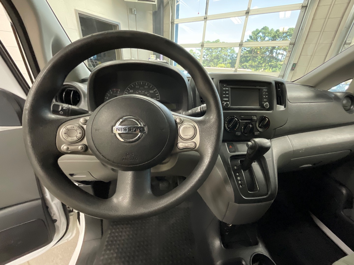 2017 Nissan NV200 SV photo 13