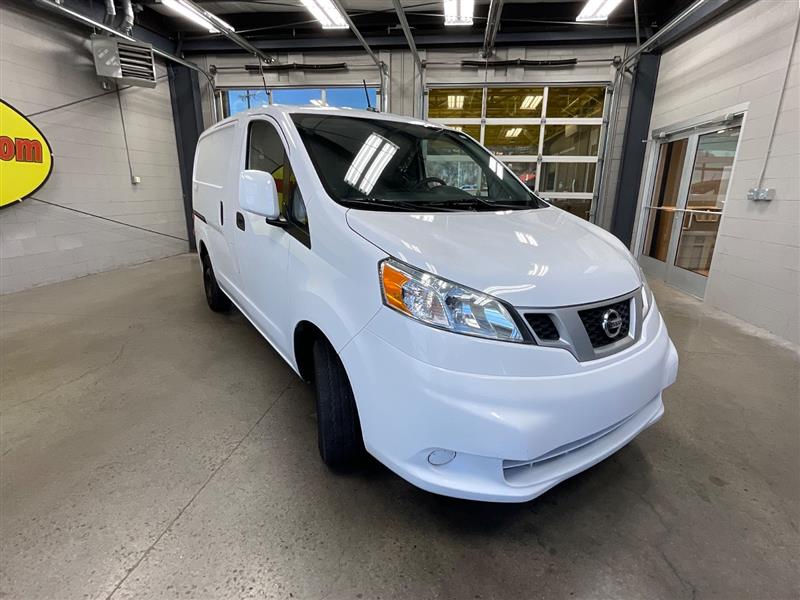 2021 NISSAN NV200 SV