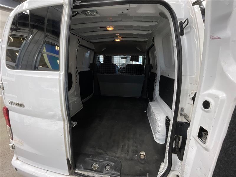 2021 NISSAN NV200 SV