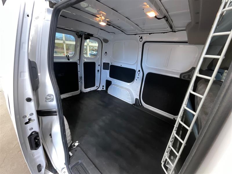 2021 NISSAN NV200 SV