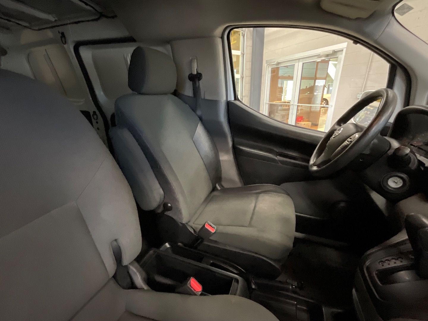 2020 Nissan NV200 SV photo 18
