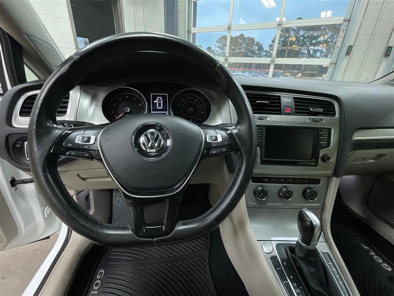 2016 VOLKSWAGEN GOLF TSI
