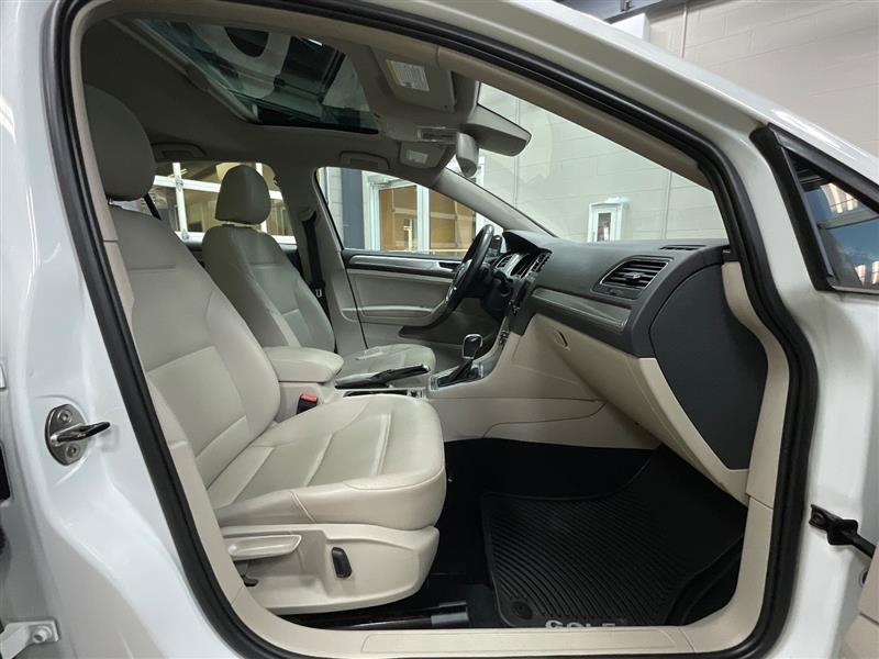 2016 VOLKSWAGEN GOLF TSI