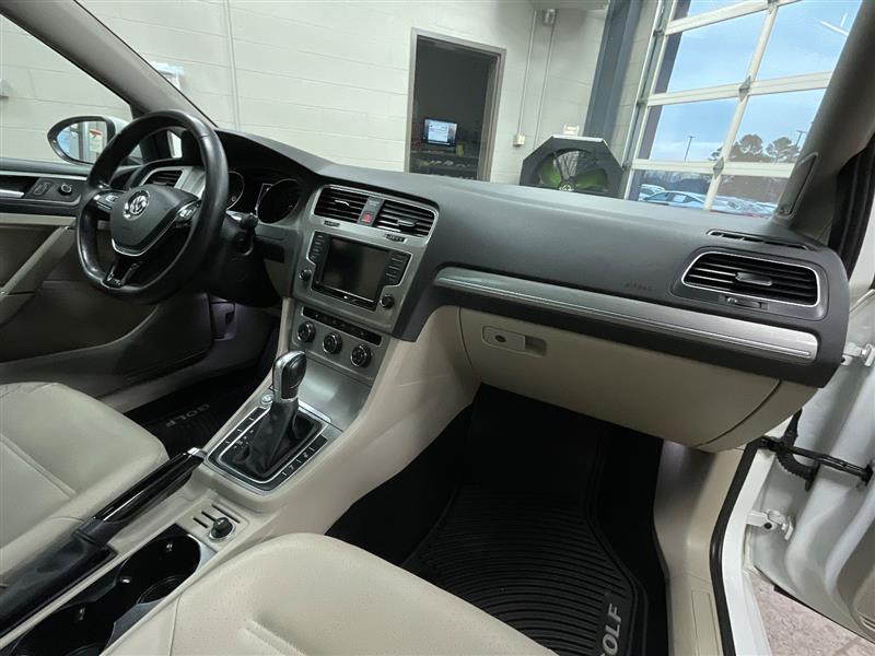 2016 VOLKSWAGEN GOLF TSI