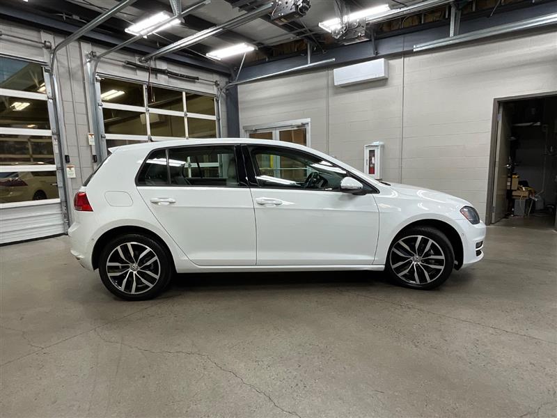 2016 VOLKSWAGEN GOLF TSI