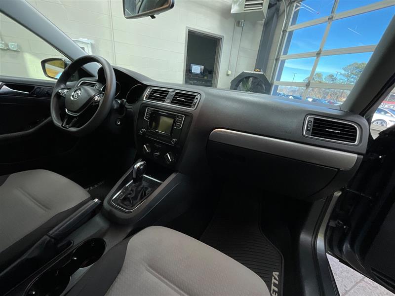 2017 VOLKSWAGEN JETTA 1.4T S