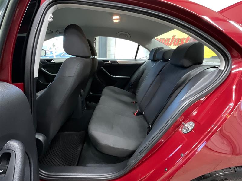 2016 VOLKSWAGEN JETTA 1.4T SE