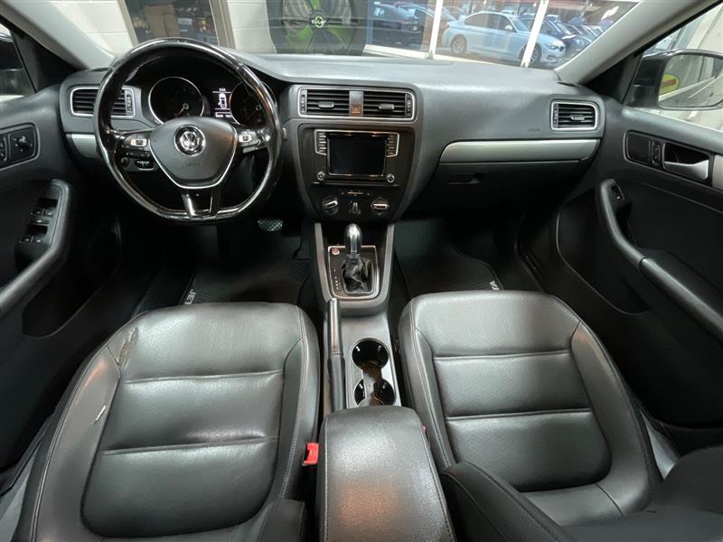 2017 VOLKSWAGEN JETTA 1.4T SE