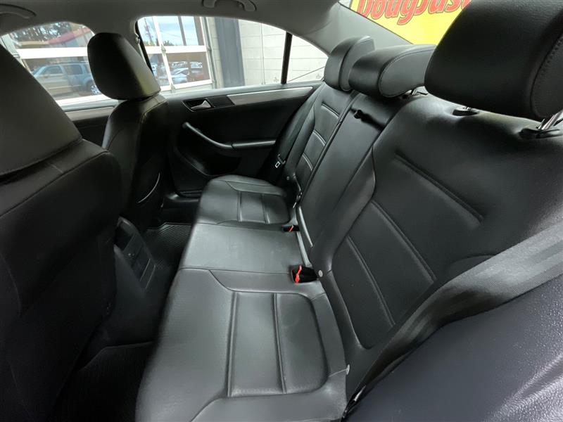 2017 VOLKSWAGEN JETTA 1.4T SE