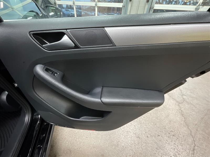 2017 VOLKSWAGEN JETTA 1.4T SE