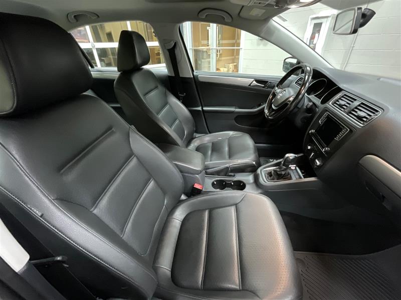 2017 VOLKSWAGEN JETTA 1.4T SE