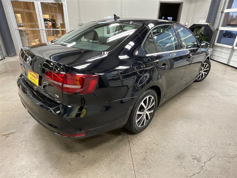 2017 VOLKSWAGEN JETTA 1.4T SE