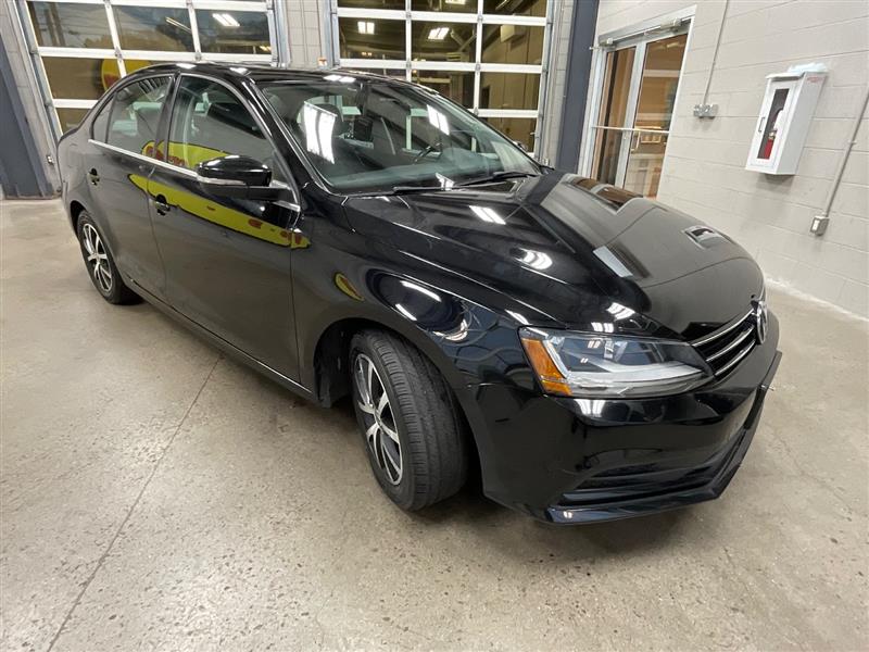 2017 VOLKSWAGEN JETTA 1.4T SE