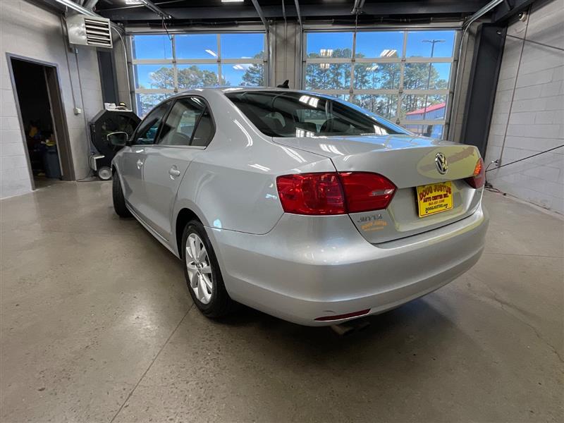 2013 VOLKSWAGEN JETTA SE