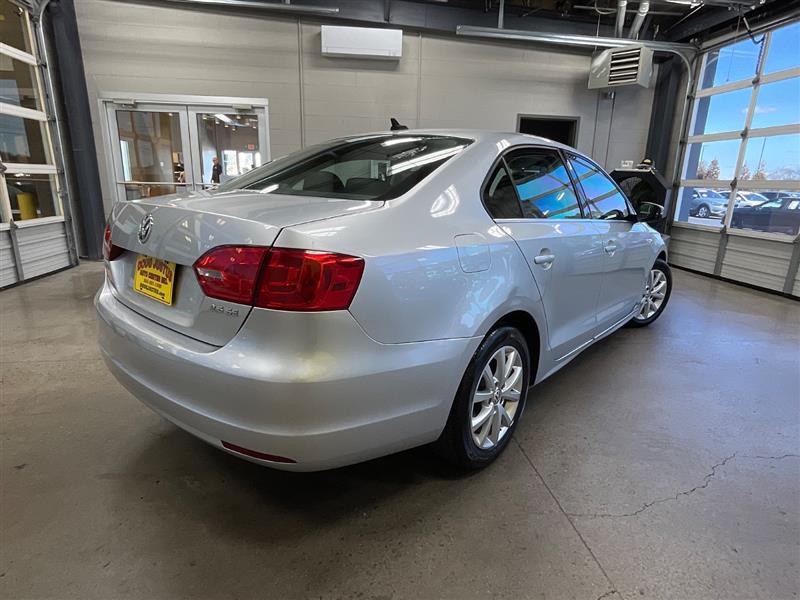 2013 VOLKSWAGEN JETTA SE