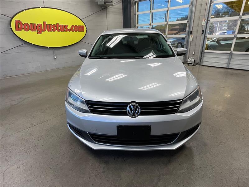 2013 VOLKSWAGEN JETTA SE