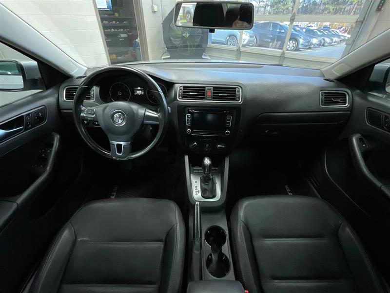 2012 VOLKSWAGEN JETTA SE