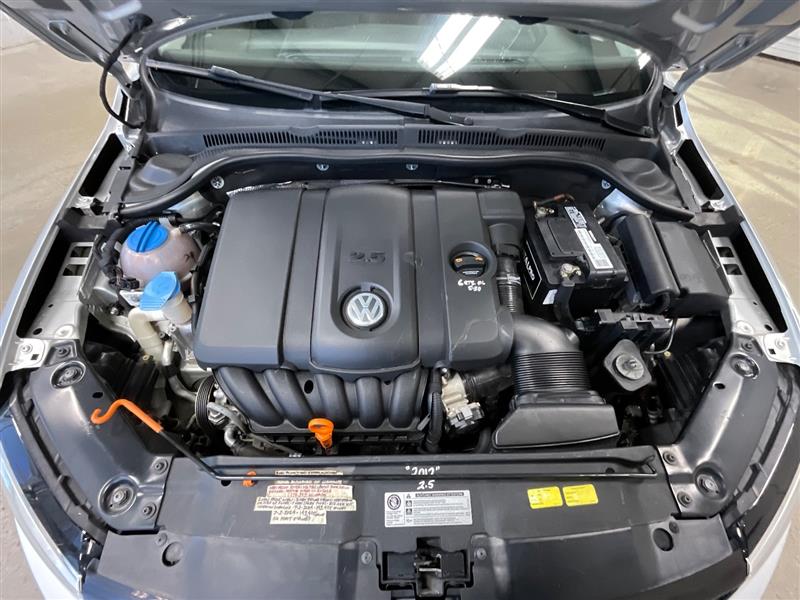 2012 VOLKSWAGEN JETTA SE