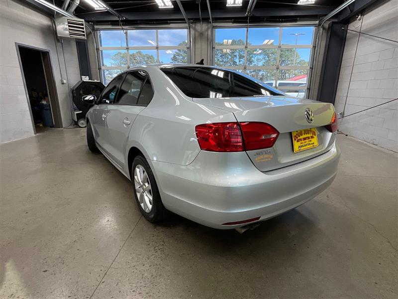 2012 VOLKSWAGEN JETTA SE