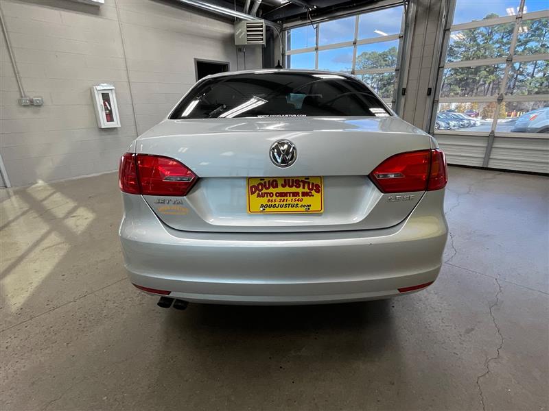 2012 VOLKSWAGEN JETTA SE