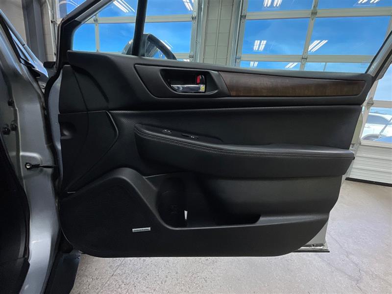 2017 SUBARU OUTBACK LIMITED