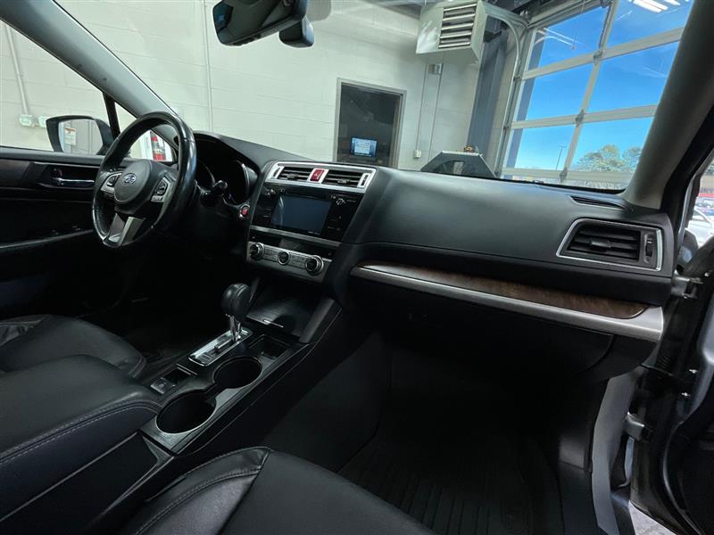 2017 SUBARU OUTBACK LIMITED