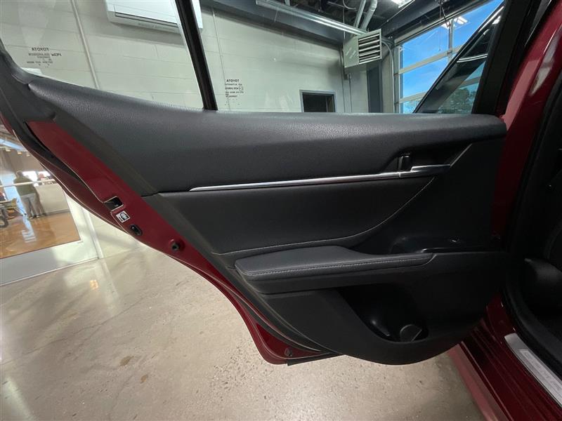 2018 TOYOTA CAMRY XSE