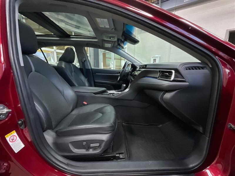 2018 TOYOTA CAMRY XSE