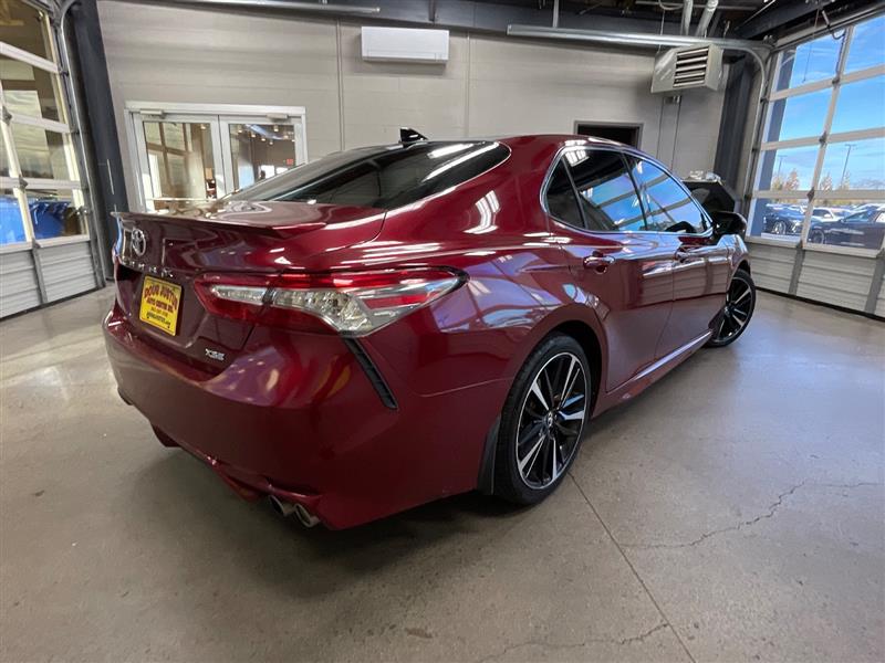 2018 TOYOTA CAMRY XSE