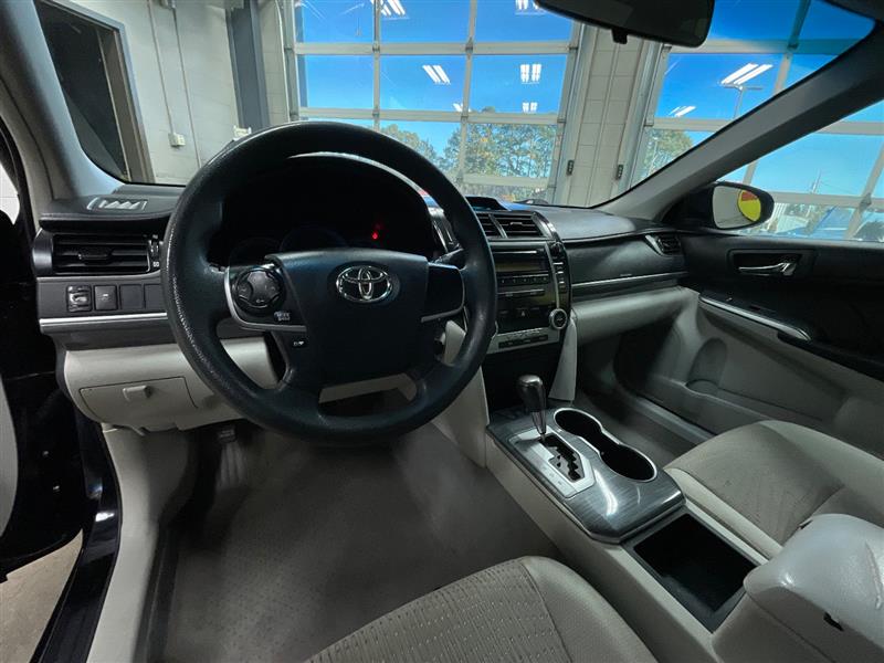 2012 TOYOTA CAMRY HYBRID XLE