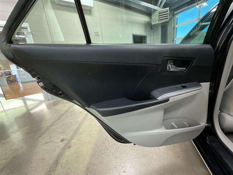 2012 TOYOTA CAMRY HYBRID XLE