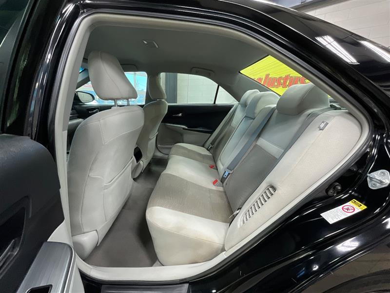 2012 TOYOTA CAMRY HYBRID XLE