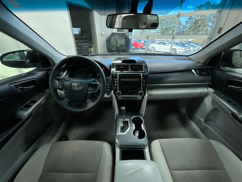 2012 TOYOTA CAMRY HYBRID XLE