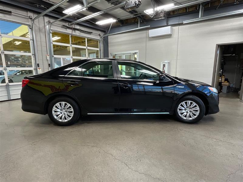 2012 TOYOTA CAMRY HYBRID XLE