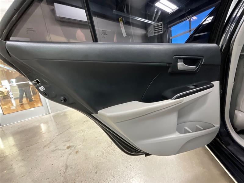 2013 TOYOTA CAMRY LE