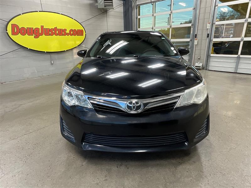 2013 TOYOTA CAMRY LE