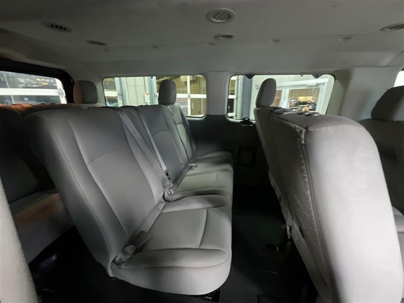 2017 NISSAN NV PASSENGER S