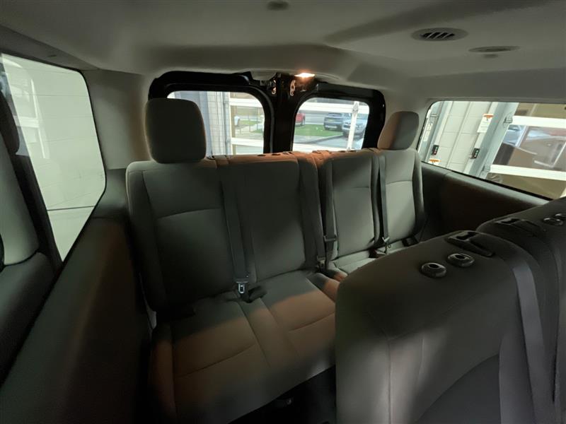 2017 NISSAN NV PASSENGER S