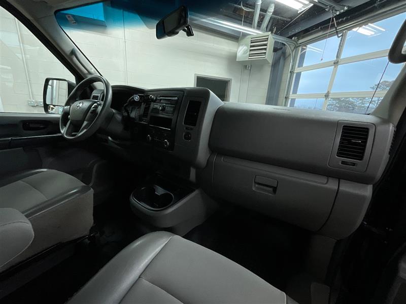 2017 NISSAN NV PASSENGER S