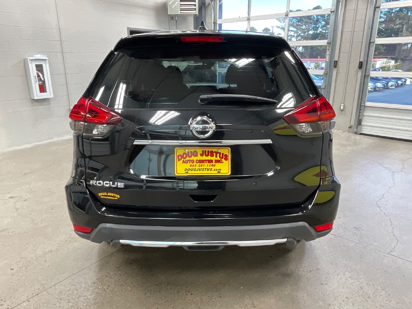 2019 Nissan Rogue S photo 3