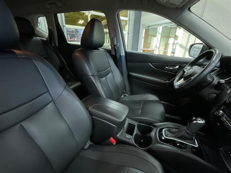 2018 NISSAN ROGUE SL