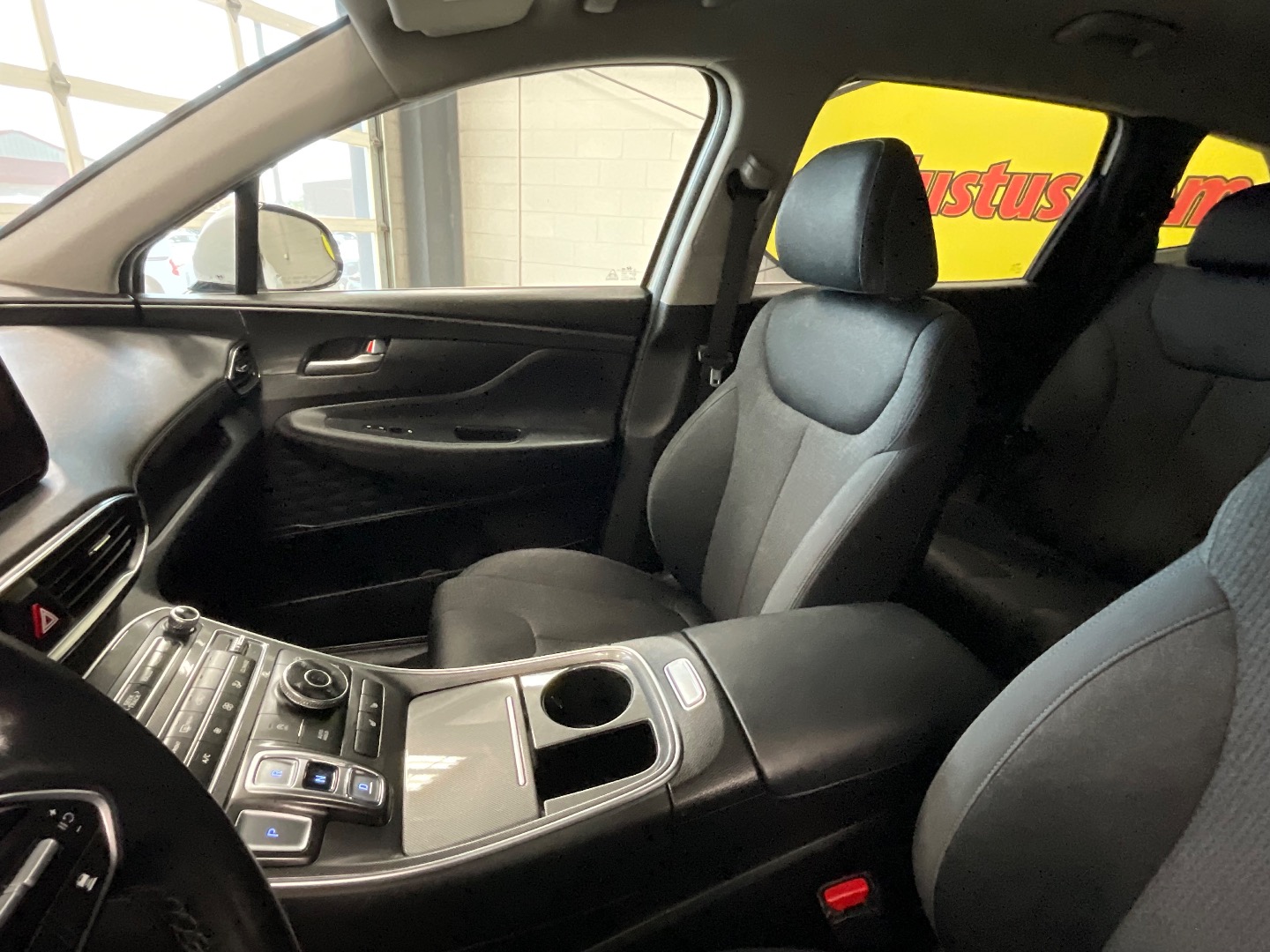2023 Hyundai Santa Fe SEL photo 9