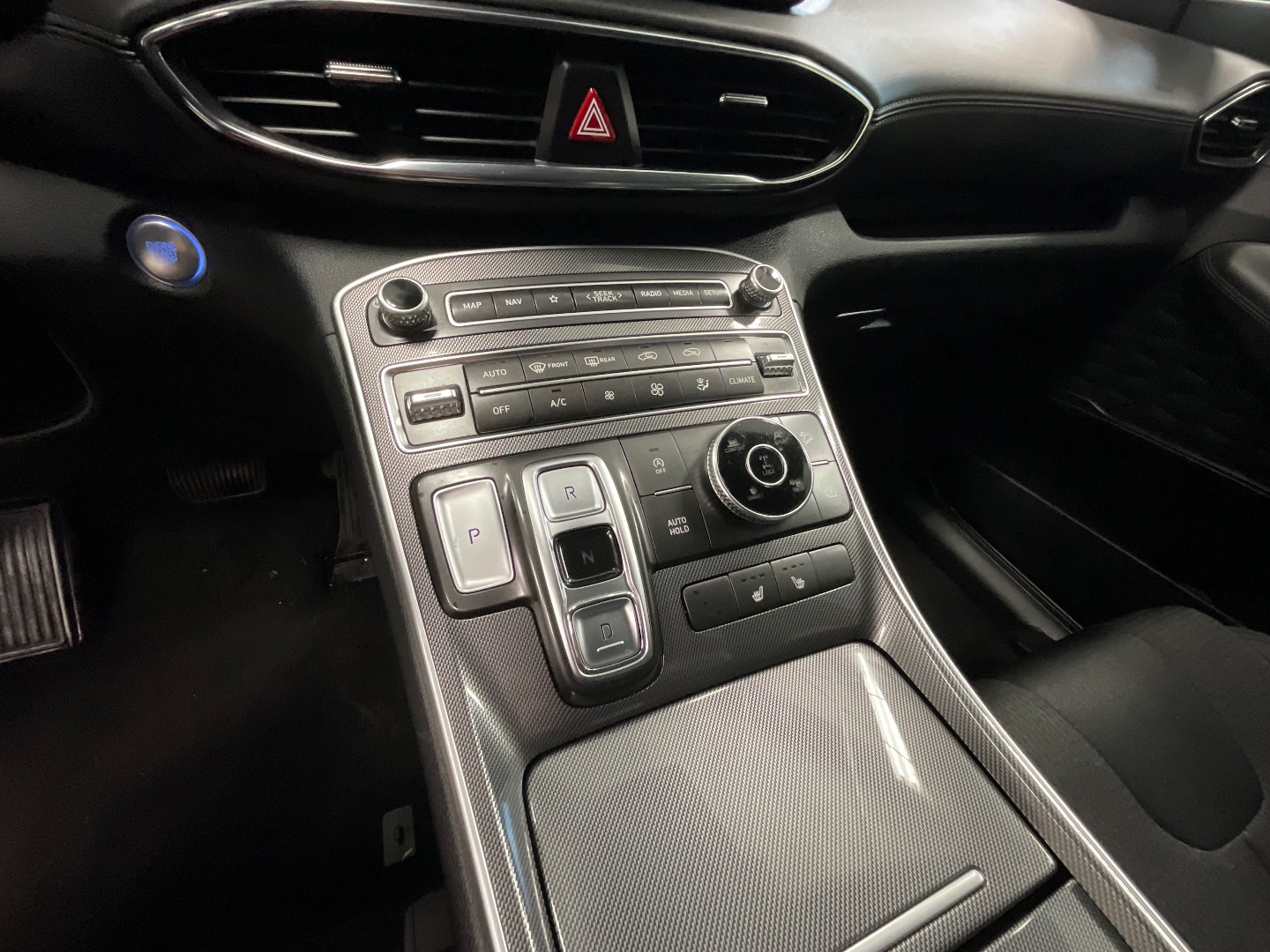 2023 Hyundai Santa Fe SEL photo 12