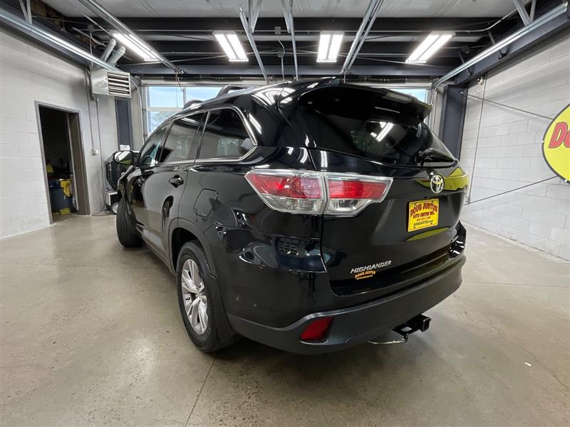 2015 TOYOTA HIGHLANDER XLE