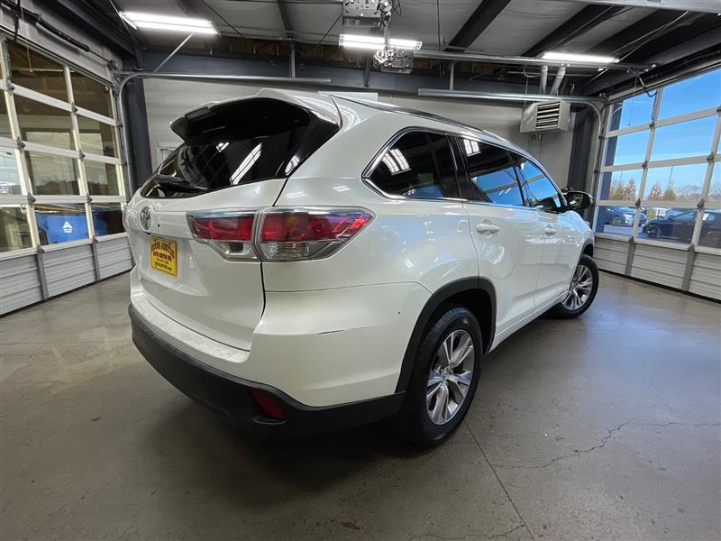 2015 TOYOTA HIGHLANDER XLE