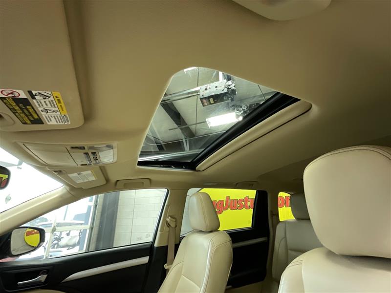 2016 TOYOTA HIGHLANDER XLE