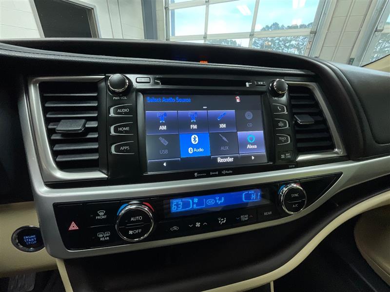 2016 TOYOTA HIGHLANDER XLE