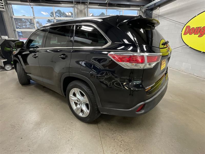 2016 TOYOTA HIGHLANDER LIMITED